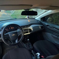 Venta en Uruguay de Chevrolet Onix  4 puertas 