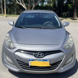 Venta en Uruguay de Hyundai i30  4 puertas 
