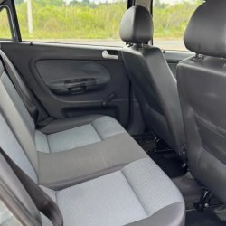 Venta en Uruguay de Volkswagen Gol  4 puertas 
