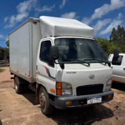 Foto: Hyundai HD45 2016 Blanco - Camión de Trabajo Confiable y Listo para Cargar