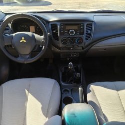 Imagen de  Manual  2017 Mitsubishi L200