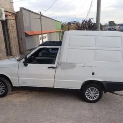 Fiat Fiorino  furgón ofrecido en Rivera 