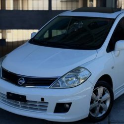 Nissan tiida hb  hatchback ofrecido en Reducto 