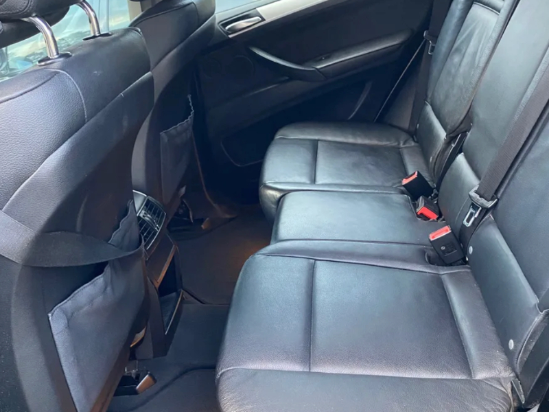 Venta en Uruguay de BMW X5  4 puertas 