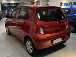 Suzuki Celerio  hatchback ofrecido en La Blanqueada 