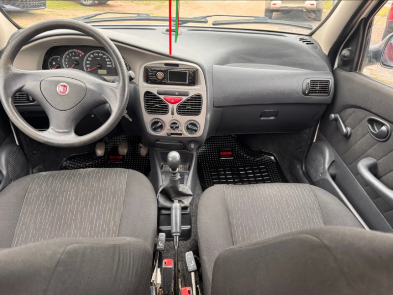 Venta en Uruguay de Fiat Siena  4 puertas 