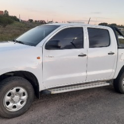 vendo: uy/toyota-hilux-2012-usado-melo-cerro-largo-venta-4339